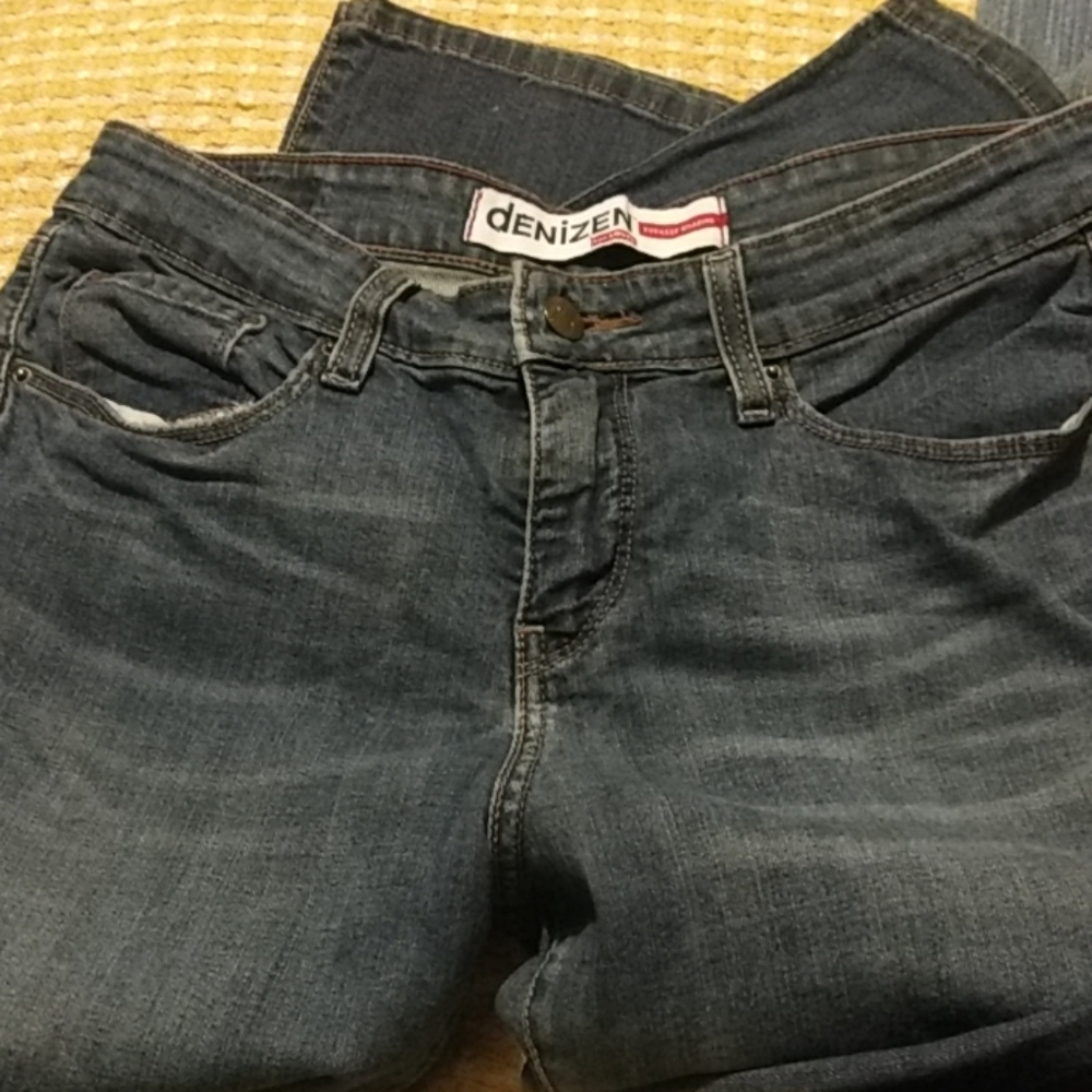 Jeans Bundle - Picture 2 of 7